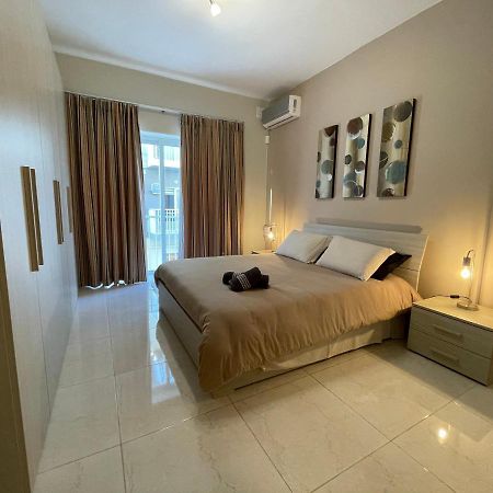 Verdi Apartment - Spacious Modern Apartment, Close To Valletta Santa Vennera 外观 照片