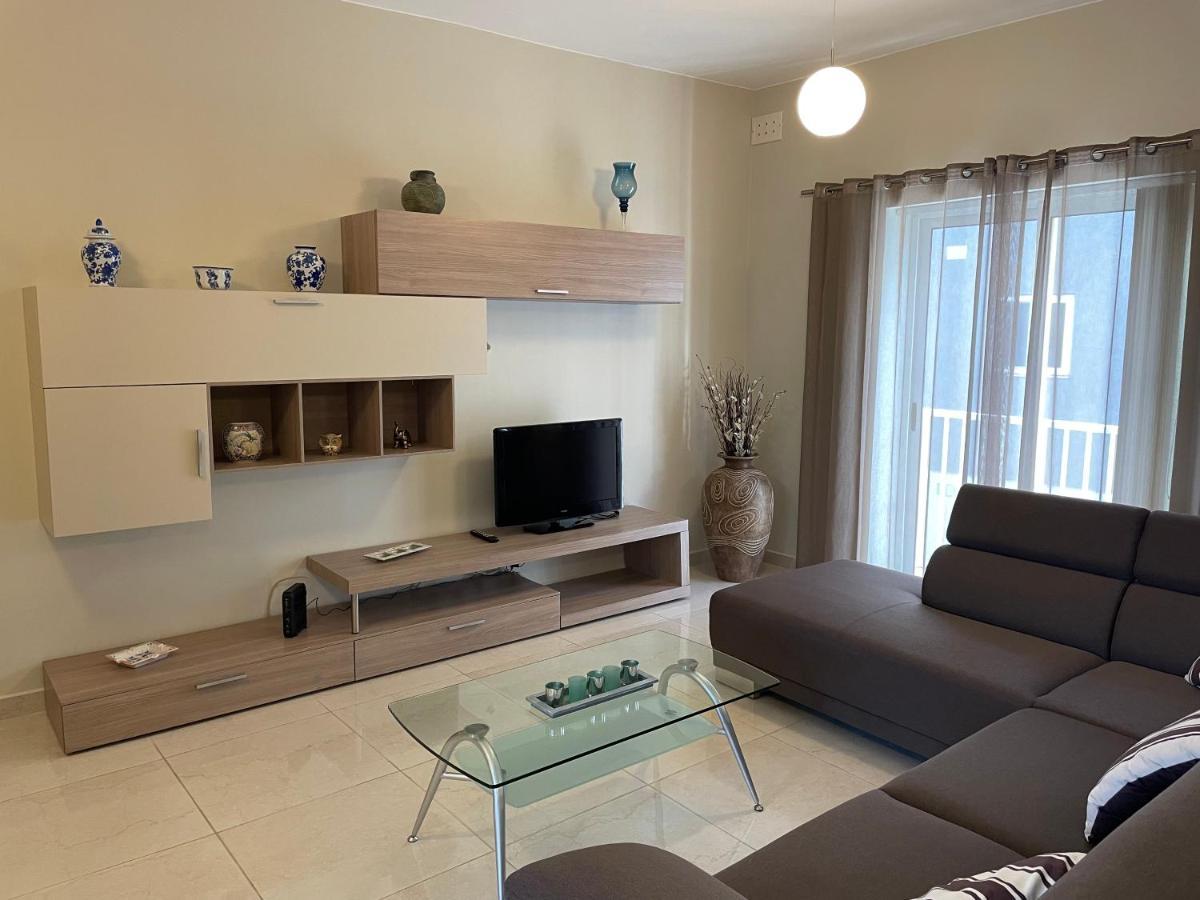 Verdi Apartment - Spacious Modern Apartment, Close To Valletta Santa Vennera 外观 照片