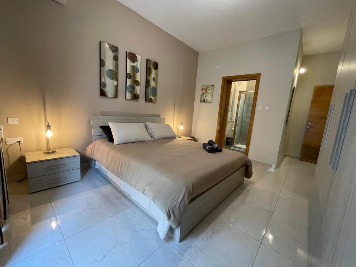 Verdi Apartment - Spacious Modern Apartment, Close To Valletta Santa Vennera 外观 照片