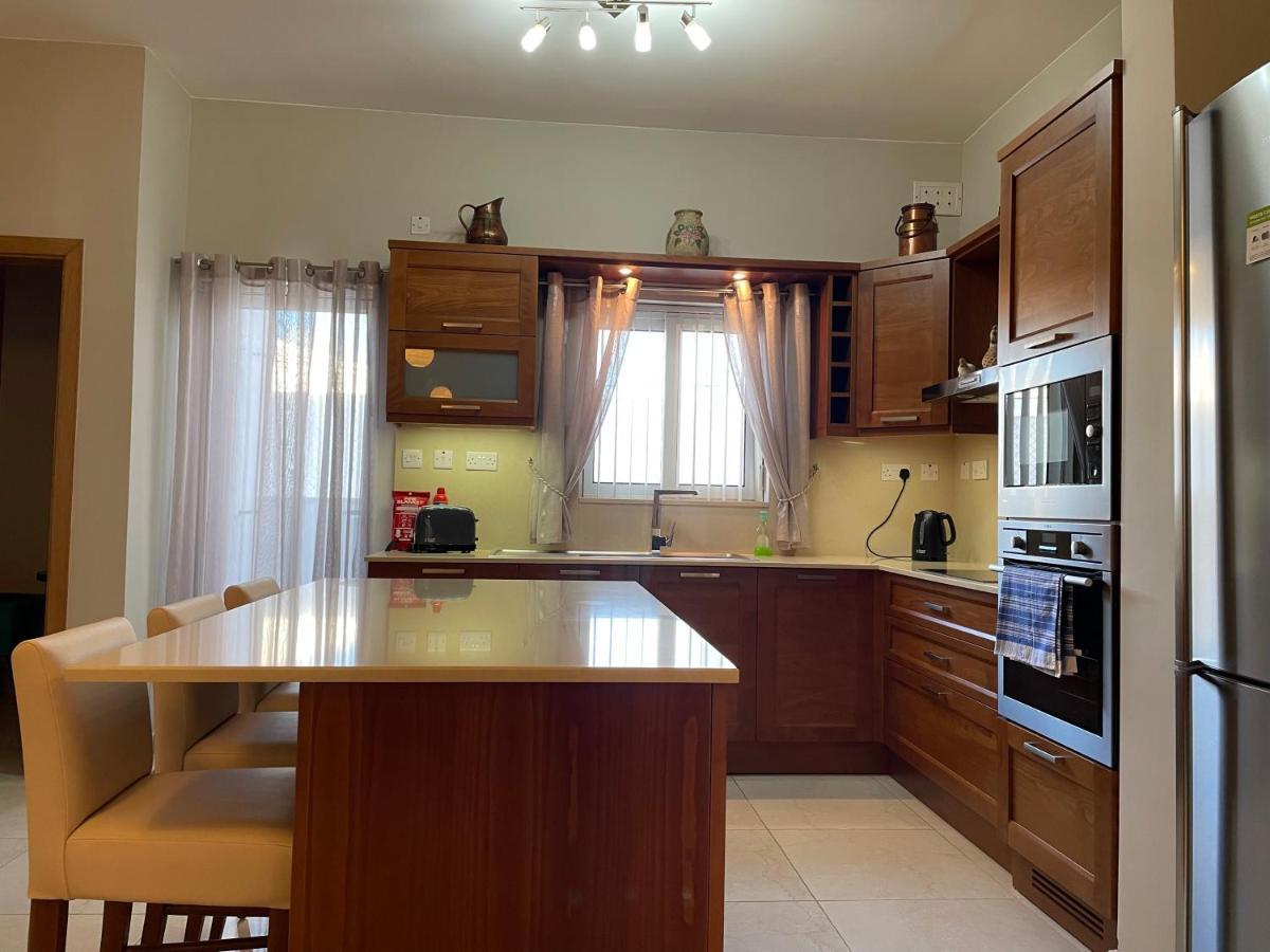 Verdi Apartment - Spacious Modern Apartment, Close To Valletta Santa Vennera 外观 照片