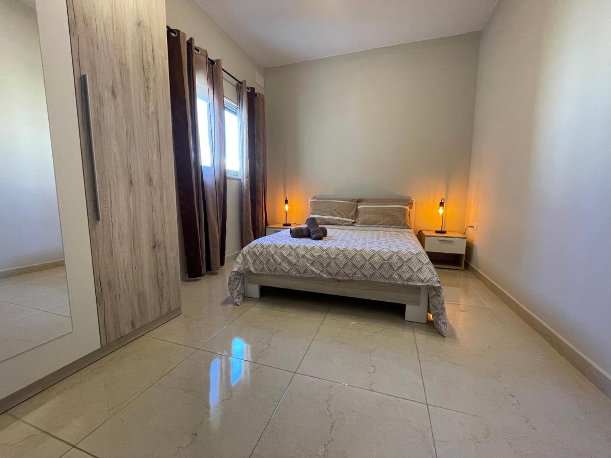 Verdi Apartment - Spacious Modern Apartment, Close To Valletta Santa Vennera 外观 照片